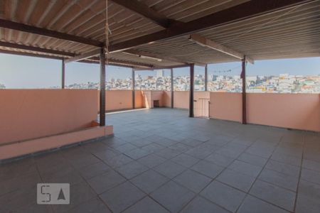Casa à venda com 200m², 3 quartos e 3 vagasTerraço
