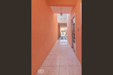 Casa à venda com 200m², 3 quartos e 3 vagasCorredor Lateral 