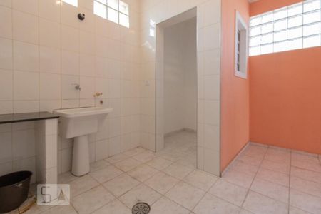 Casa à venda com 200m², 3 quartos e 3 vagasÁrea de Serviço