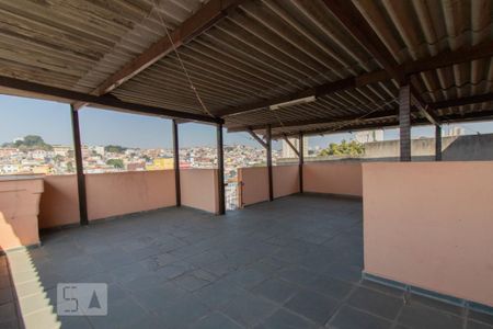 Casa à venda com 200m², 3 quartos e 3 vagasTerraço