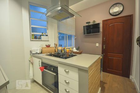 Apartamento à venda com 42m², 1 quarto e sem vaga Apartamento à venda com 42m², 1 quarto e sem vagaCozinha