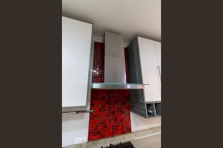 Casa à venda com 260m², 3 quartos e 4 vagasCozinha - coifa