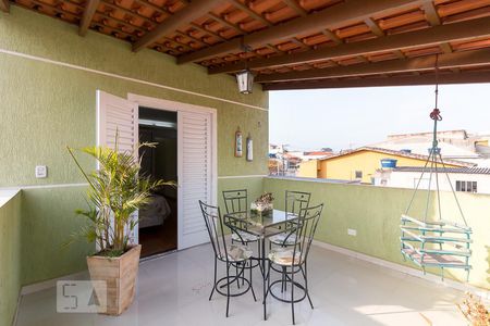Casa à venda com 260m², 3 quartos e 4 vagasVaranda quarto 2