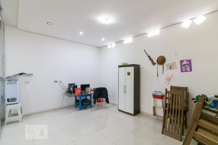 Casa à venda com 260m², 3 quartos e 4 vagasEscritório
