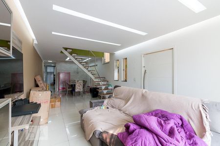 Sala de estar de casa à venda com 3 quartos, 260m² em Parque Continental, Guarulhos