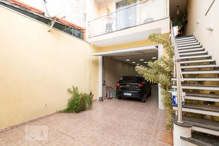 Casa à venda com 260m², 3 quartos e 4 vagasGaragem e quintal