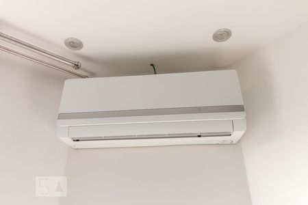 Casa à venda com 260m², 3 quartos e 4 vagasQuarto 3 suíte - ar condicionado