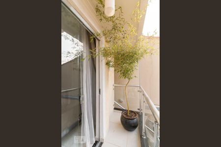 Varanda sala de estar de casa à venda com 3 quartos, 260m² em Parque Continental, Guarulhos