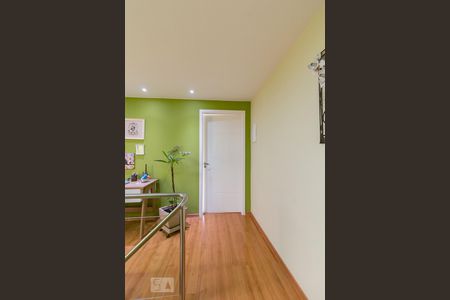 Casa à venda com 260m², 3 quartos e 4 vagasCorredor