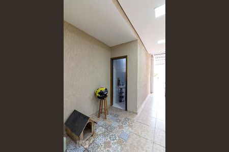 Casa à venda com 260m², 3 quartos e 4 vagasBanheiro de serviço