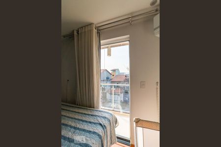 Casa à venda com 260m², 3 quartos e 4 vagasVaranda quarto 3 suíte