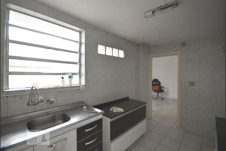 Casa à venda com 100m², 2 quartos e sem vaga Casa à venda com 100m², 2 quartos e sem vagaCozinha