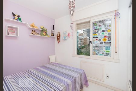 Quarto de apartamento para alugar com 2 quartos, 140m² em Petrópolis, Porto Alegre
