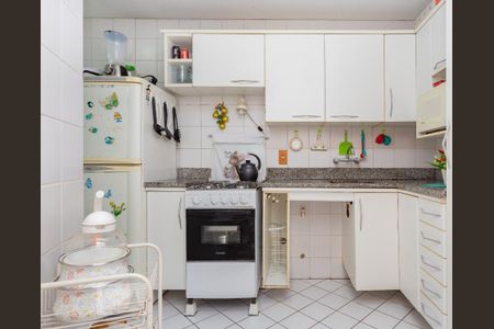 Cozinha de apartamento para alugar com 2 quartos, 140m² em Petrópolis, Porto Alegre