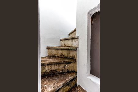 Casa à venda com 135m², 2 quartos e sem vagaEscadas Terraço