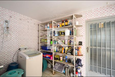 Casa à venda com 180m², 4 quartos e 2 vagasÁrea de Serviço