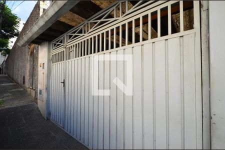 Casa à venda com 180m², 4 quartos e 2 vagasFachada da Casa