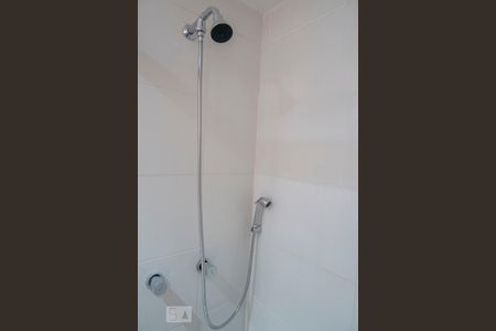 Apartamento à venda com 62m², 2 quartos e 1 vagaDetalhe do Banheiro da Suite