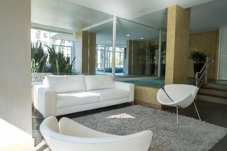 Apartamento à venda com 62m², 2 quartos e 1 vagaHall