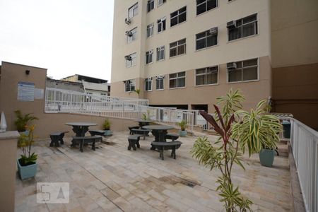 Apartamento à venda com 65m², 2 quartos e 1 vagaÁrea comum - Piscina
