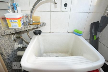 Apartamento à venda com 65m², 2 quartos e 1 vagaCozinha- tanque