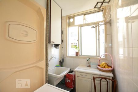 Apartamento à venda com 65m², 2 quartos e 1 vagaCozinha- tanque