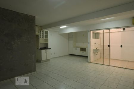 Apartamento para alugar com 80m², 1 quarto e sem vagaSala