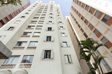 Apartamento à venda com 67m², 2 quartos e sem vagaFachada