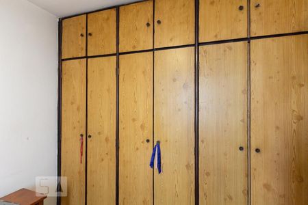 Quarto 1 de apartamento à venda com 2 quartos, 67m² em Vila Olímpia, São Paulo