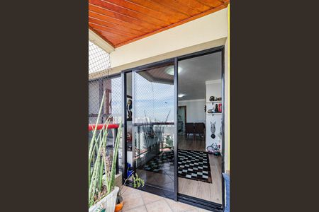 Varanda de apartamento para alugar com 3 quartos, 80m² em Sumaré, São Paulo