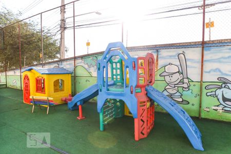 Apartamento para alugar com 74m², 2 quartos e 1 vagaÁrea Comum - Playground