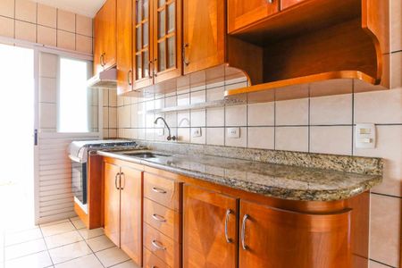 Apartamento para alugar com 74m², 2 quartos e 1 vagaCozinha