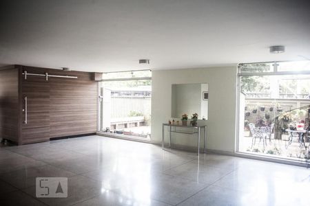 Apartamento para alugar com 44m², 1 quarto e sem vaga Apartamento para alugar com 44m², 1 quarto e sem vagaHall de Entrada
