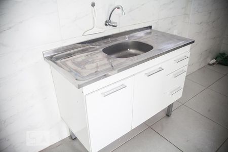 Apartamento para alugar com 44m², 1 quarto e sem vaga Apartamento para alugar com 44m², 1 quarto e sem vagaCozinha - Armários