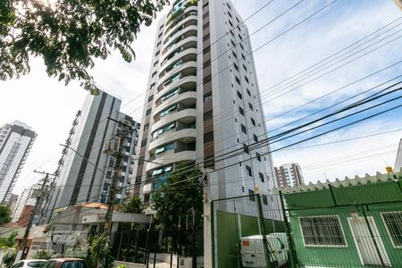 Apartamento para alugar com 70m², 2 quartos e 1 vagaFachada