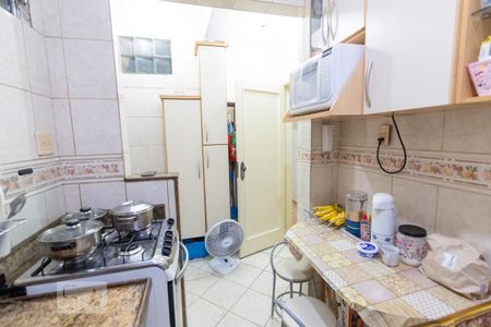 Apartamento à venda com 70m², 3 quartos e sem vaga Apartamento à venda com 70m², 3 quartos e sem vagaCozinha