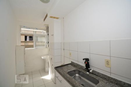 Apartamento à venda com 60m², 2 quartos e sem vagaCozinha e Área de Serviço