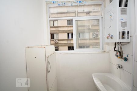 Apartamento à venda com 60m², 2 quartos e sem vagaCozinha e Área de Serviço