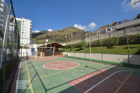 Apartamento à venda com 60m², 2 quartos e sem vagaQuadra Esportiva