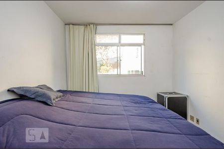 Apartamento à venda com 90m², 3 quartos e 2 vagasSuíte