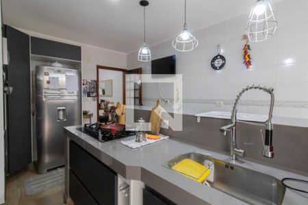 Casa para alugar com 132m², 3 quartos e 4 vagas Casa para alugar com 132m², 3 quartos e 4 vagasCozinha