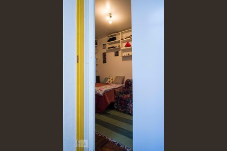 Sala/Quarto de kitnet/studio à venda com 1 quarto, 28m² em Centro Histórico, Porto Alegre