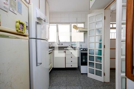Apartamento à venda com 153m², 3 quartos e 2 vagasCozinha