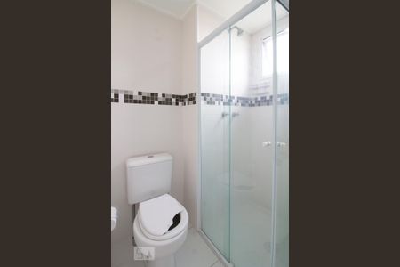 Apartamento para alugar com 86m², 2 quartos e 1 vaga Apartamento para alugar com 86m², 2 quartos e 1 vagaBanheiro da Suíte 1