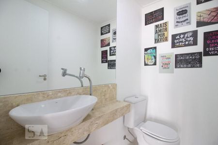 Lavabo de apartamento para alugar com 2 quartos, 86m² em Jardim Flor da Montanha, Guarulhos