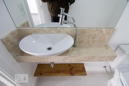 Detalhe Lavabo de apartamento para alugar com 2 quartos, 86m² em Jardim Flor da Montanha, Guarulhos