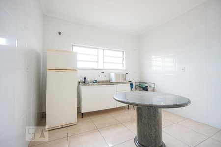 Casa à venda com 130m², 4 quartos e 2 vagasCozinha