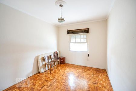 Casa à venda com 130m², 4 quartos e 2 vagasQuarto 01