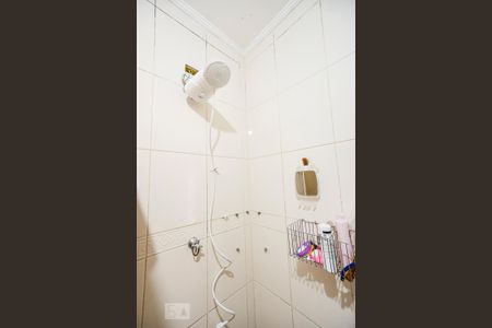 Casa à venda com 130m², 4 quartos e 2 vagasChuveiro e torneiras