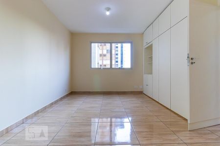 Sala de apartamento à venda com 1 quarto, 50m² em Cambuí, Campinas